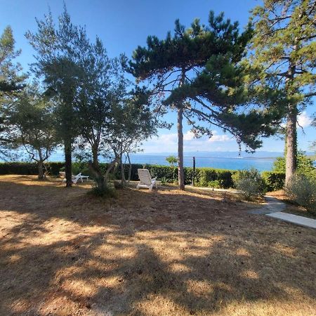Apartment Prejac By The Beach Malinska Exteriér fotografie
